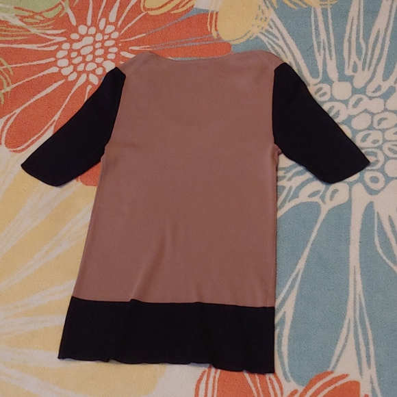 2 for $7: Ann Taylor Brown & Black Knit Top, Small - Picture 7 of 8
